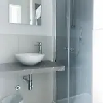 מלון דירות Alba 4*